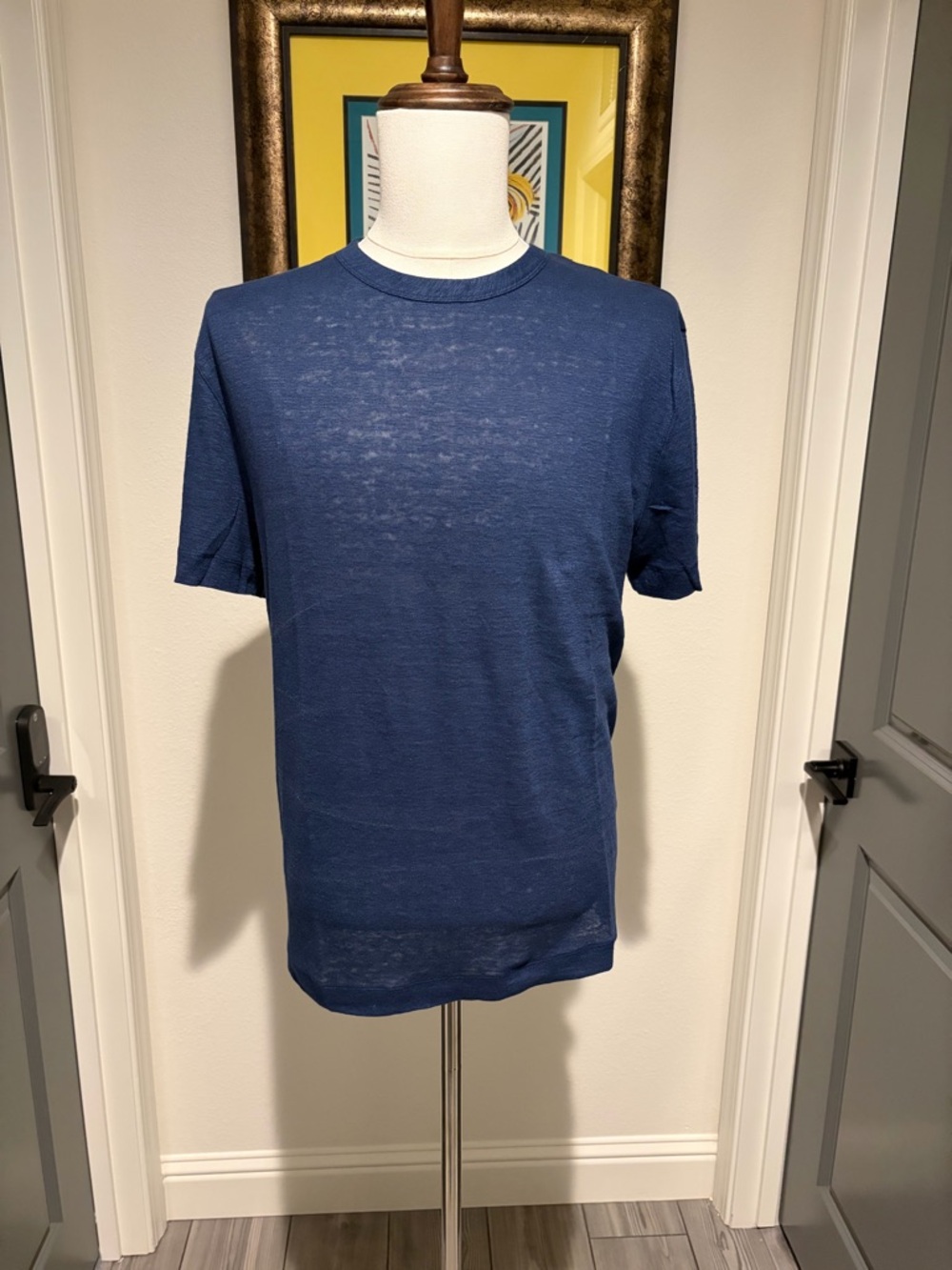 Banana Republic Men's Short Sleeve Linen Crew Tee in Blue